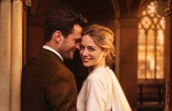 Wedding relit with Amber Street